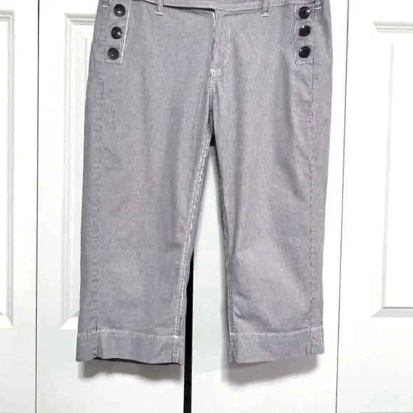 Cato Blue & White Stripe Crop Pants Sz‎ 6 - Picture 1 of 11